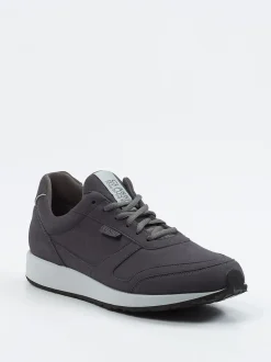 Lunge – Sneaker aus Textil in Veloursoptik Grau