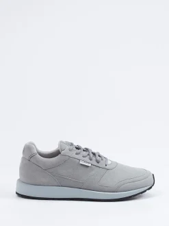 Lunge – Sneaker aus Textil in hellgrauem Velours