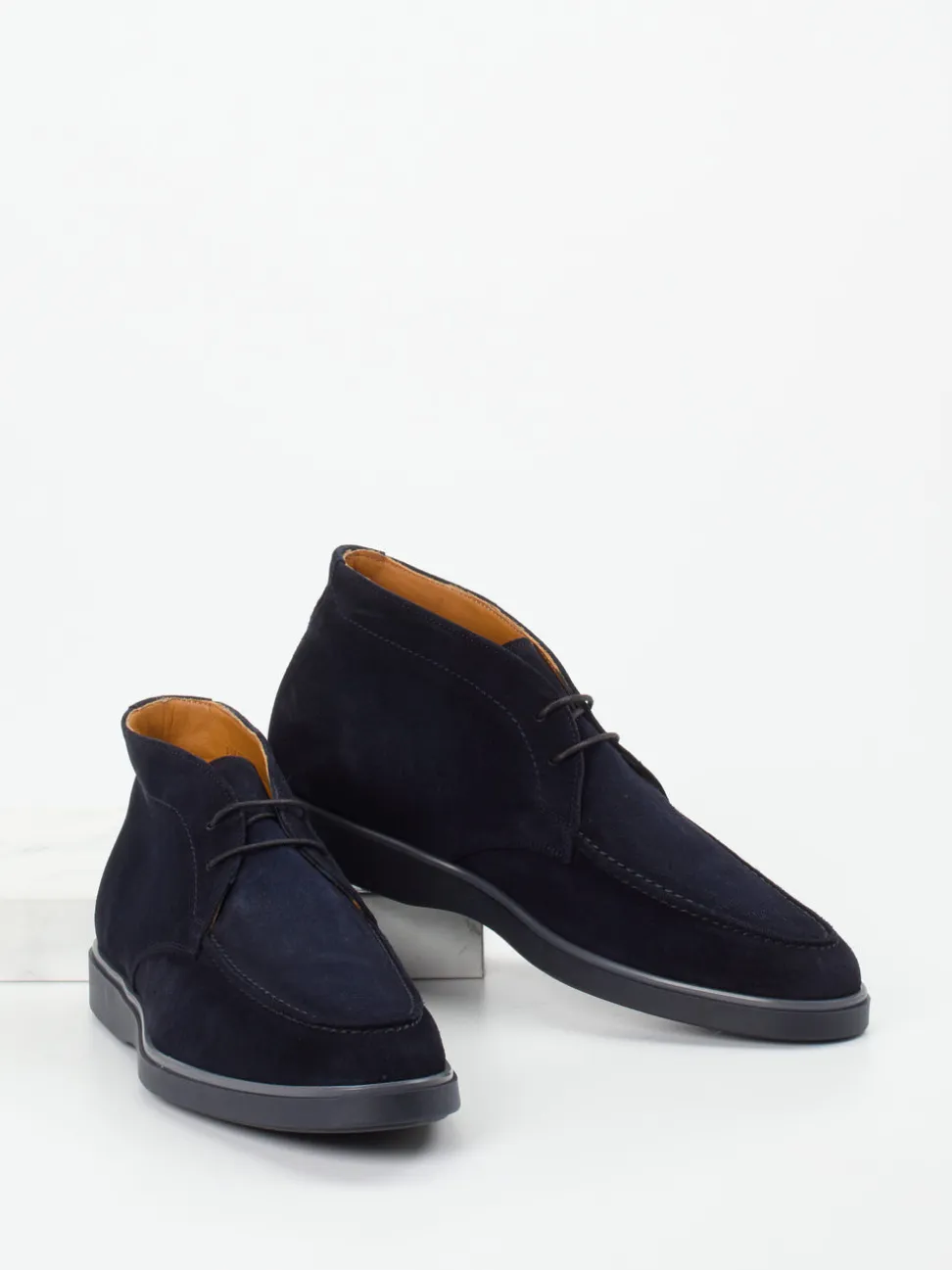 Magnanni – Desert Boots aus Veloursleder dunkelblau