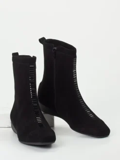 Mania – Ankle Boots aus Veloursleder Schwarz