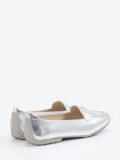 Mania – Loafer aus silbernem Metallicleder
