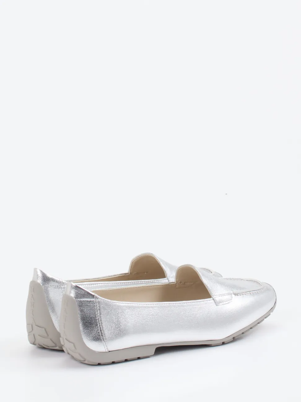 Mania – Loafer aus silbernem Metallicleder