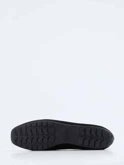 Mania – Loafer aus Veloursleder in Schwarz