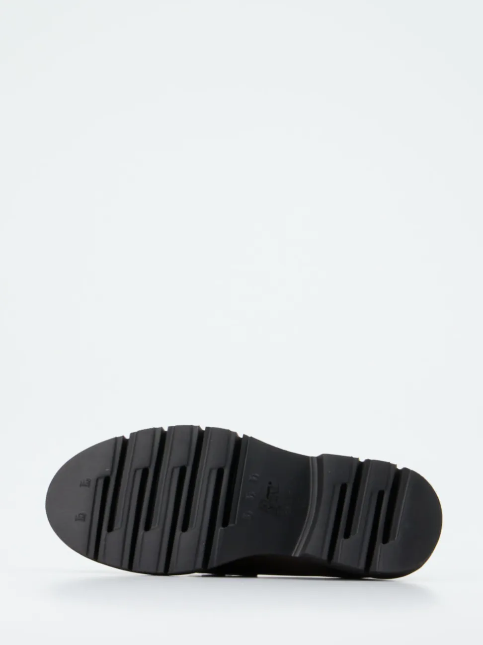 Mannori – Chunky Loafer aus Lackleder schokobraun