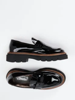 Mannori – Loafer aus Lackleder in Schwarz