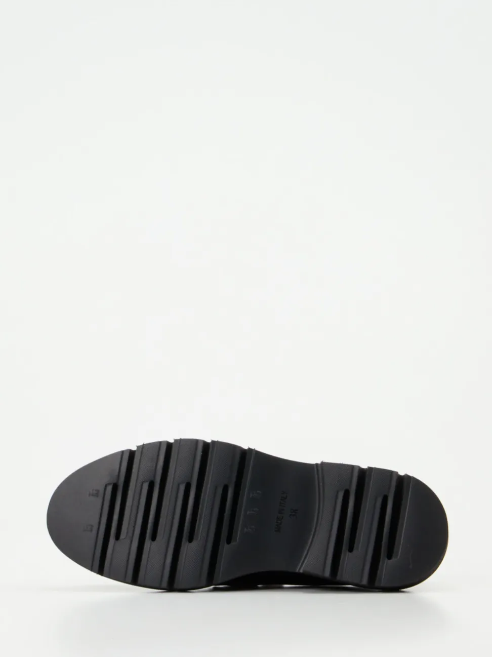 Mannori – Loafer aus Lackleder in Schwarz