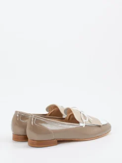 Mannori – Loafer aus Lackleder in Taupe-Beige