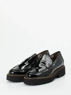 Mannori – Loafer aus Lackleder in Schwarz