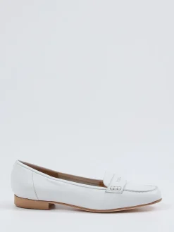 Mannori – Loafer aus Lammleder in Off-White