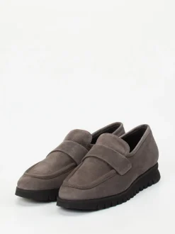 Mannori – Loafer aus Veloursleder in Taupegrau