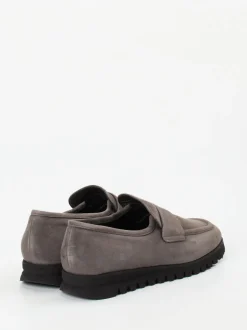Mannori – Loafer aus Veloursleder in Taupegrau