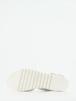 Mannori – Plateau-Sandalen aus Metallicleder Offwhite