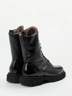 Mannori – Schnürboots aus Lackleder schwarz