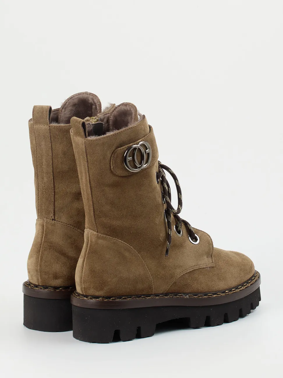 Mannori – Schnürboots aus Veloursleder sandfarben