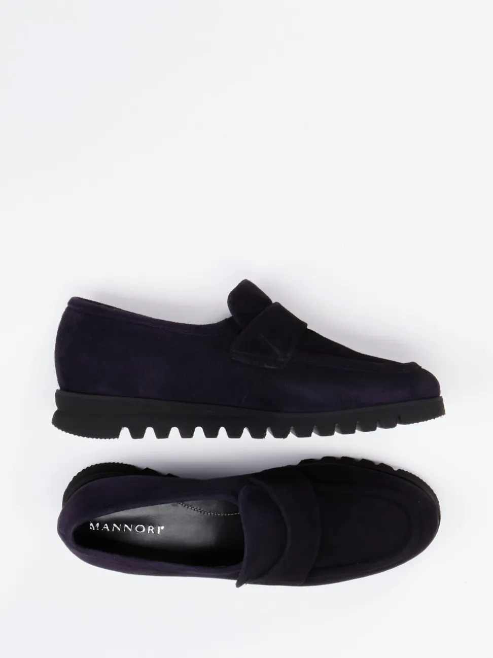 Mannori – Slipper aus Veloursleder Tiefviolett