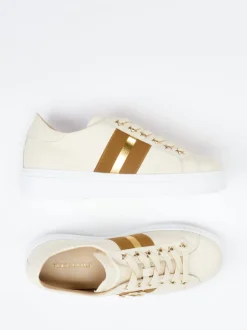 Mannori – Sneaker aus Kalbleder in Cremebeige