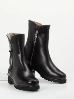 Mannori – Stiefelette aus Lammleder schwarz