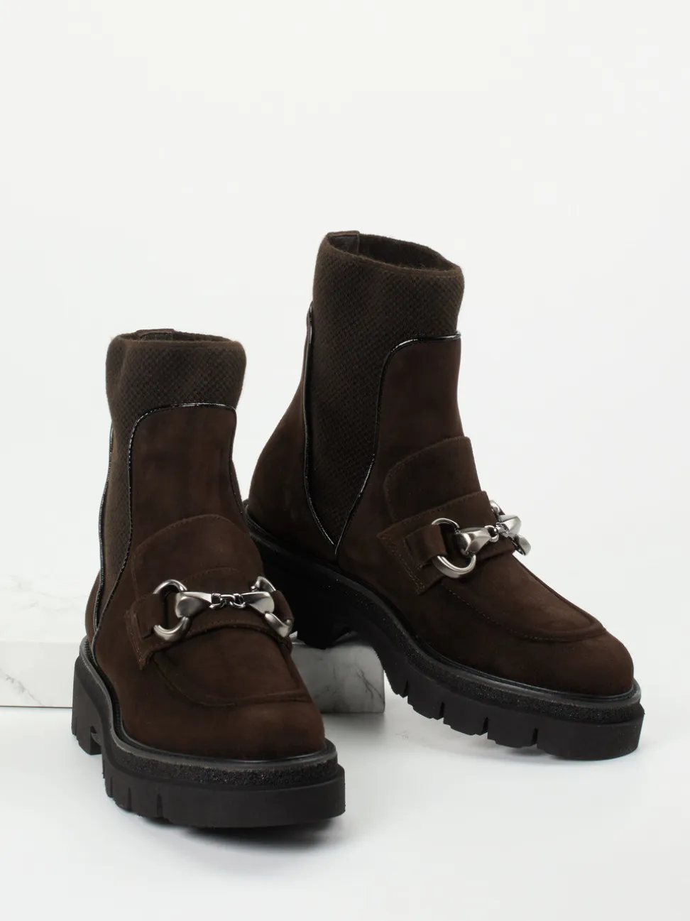 Mannori – Stiefelette aus Veloursleder Dunkelbraun