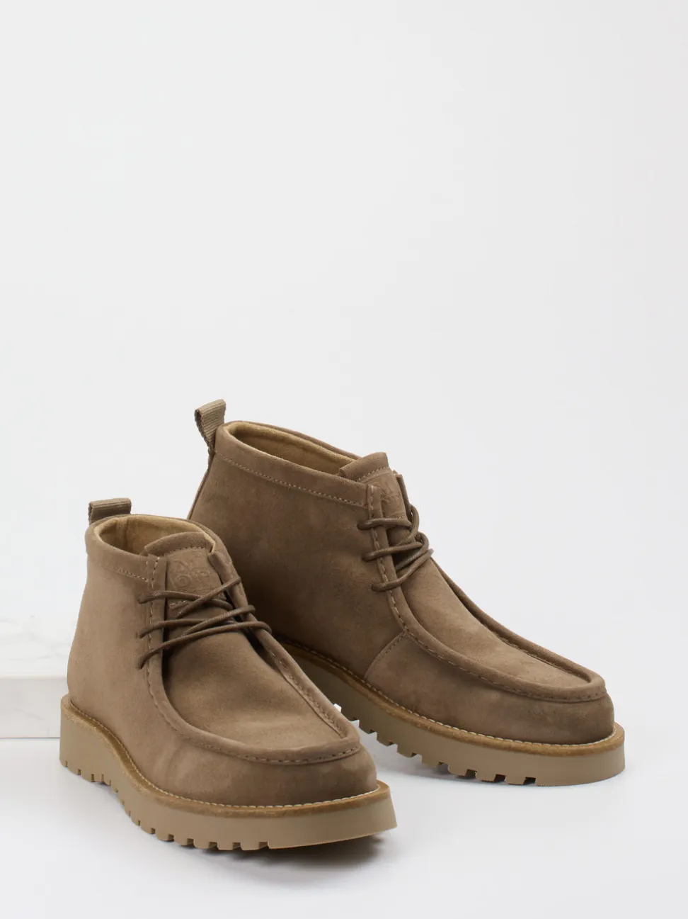 Marc O'Polo – Desert Boots aus Veloursleder sandbraun