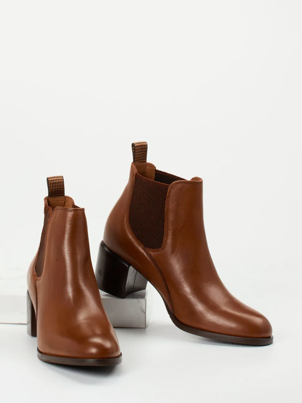 Maripé – Chelsea Boots aus Kalbleder cognacbraun