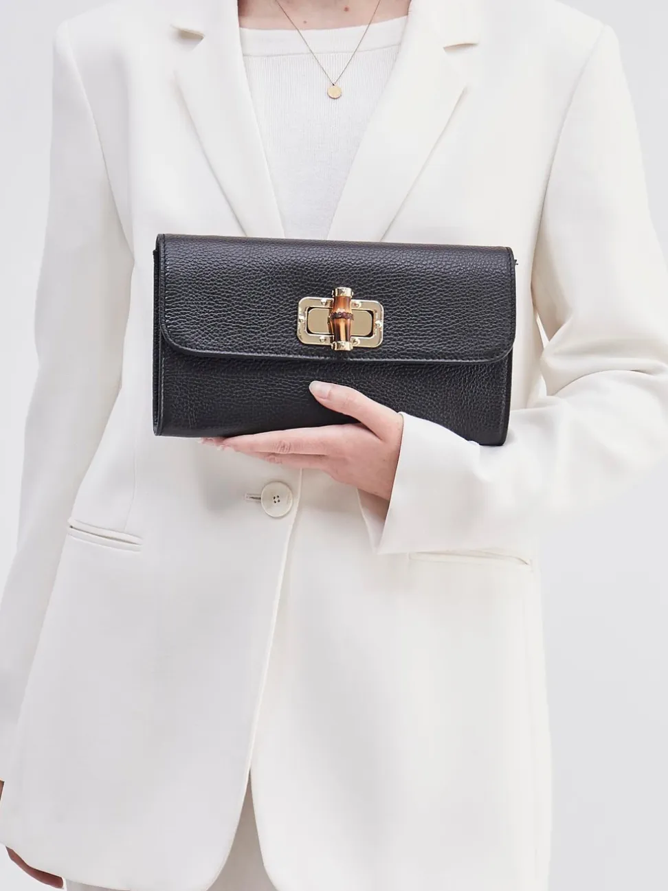 Marlon Firenze – Clutch aus Kalbleder mit Bambusverschluss