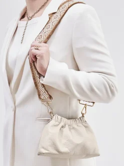 Marlon Firenze – Crossbody Bag aus Kalbleder Beige