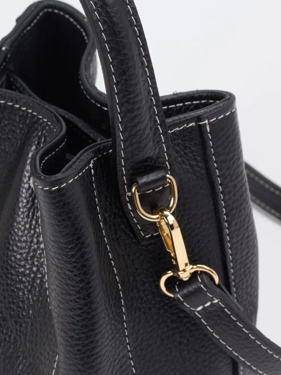 Marlon Firenze – Mini-Bucket Bag aus Kalbleder Schwarz