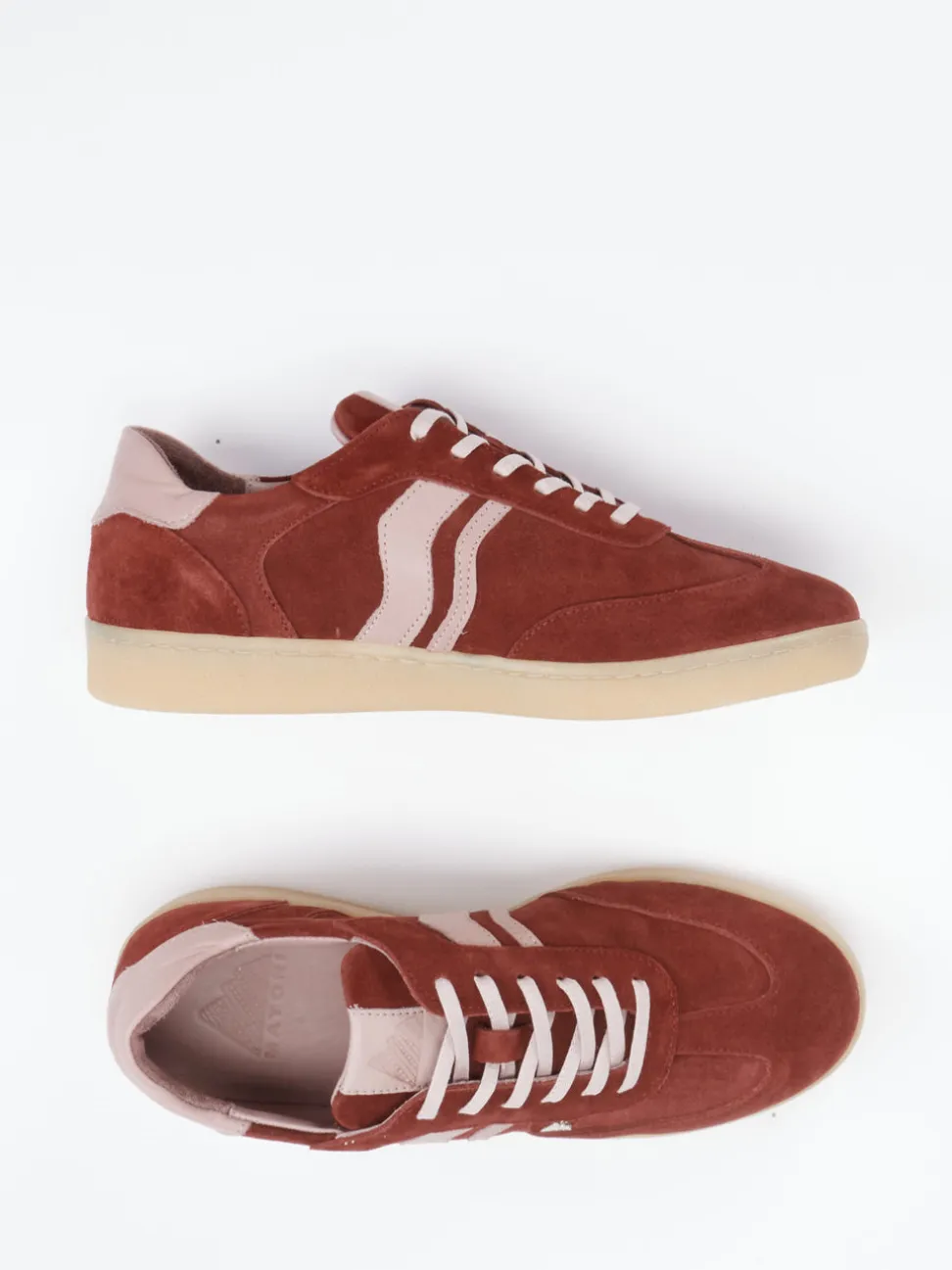 Mayori – Sneaker aus Veloursleder in Weinrot