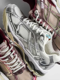 MRP – Chunky Sneaker aus Metallicleder silber