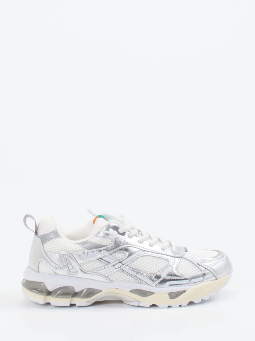 MRP – Chunky Sneaker aus Metallicleder silber