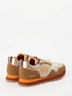 MRP – Retro-Sneaker aus Velour und Filz beige