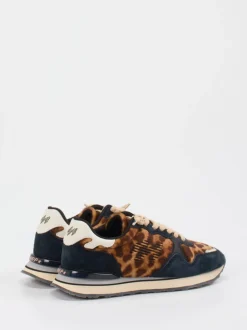 MRP – Retro-Sneaker aus Veloursleder mit Leoprint