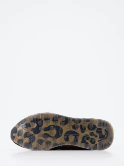 MRP – Retro-Sneaker aus Veloursleder mit Leoprint