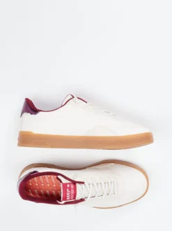MRP – Sneaker aus Fellimitat Off-White