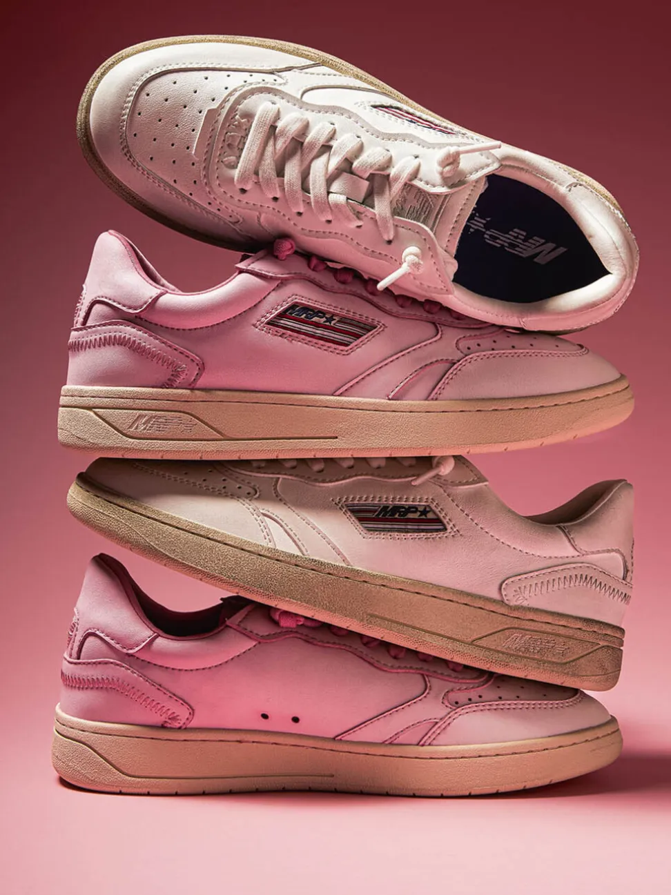 MRP – Sneaker aus Kalbleder in Pastellrosa