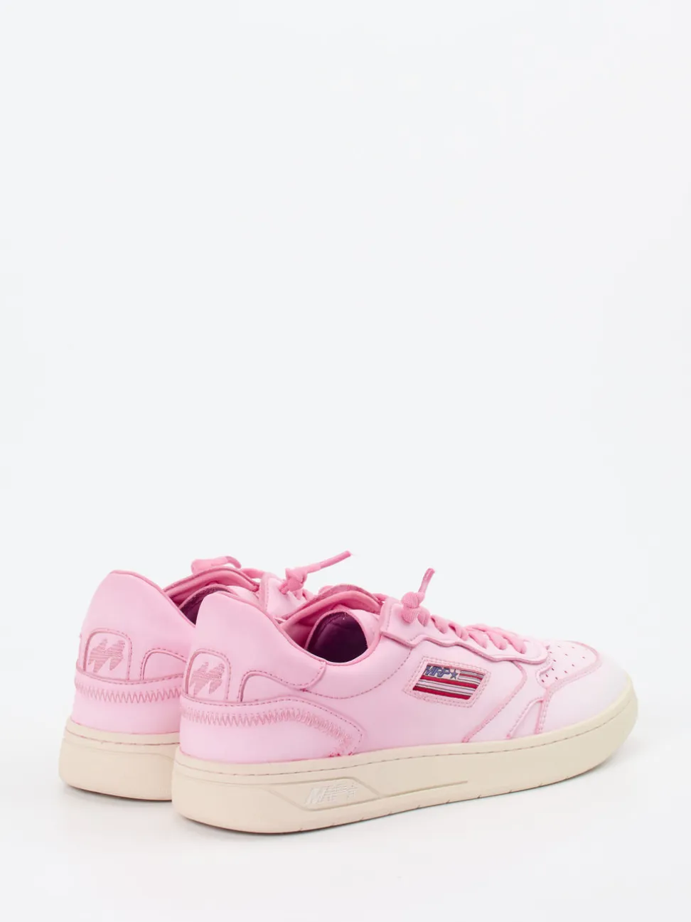 MRP – Sneaker aus Kalbleder in Pastellrosa