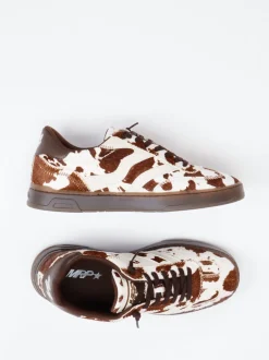 MRP – Sneaker aus Kalbshaarleder im Kuhfell-Look
