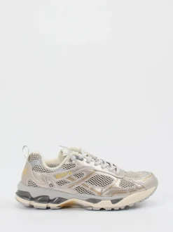 MRP – Sneaker aus Textil in Champagner-Metallic