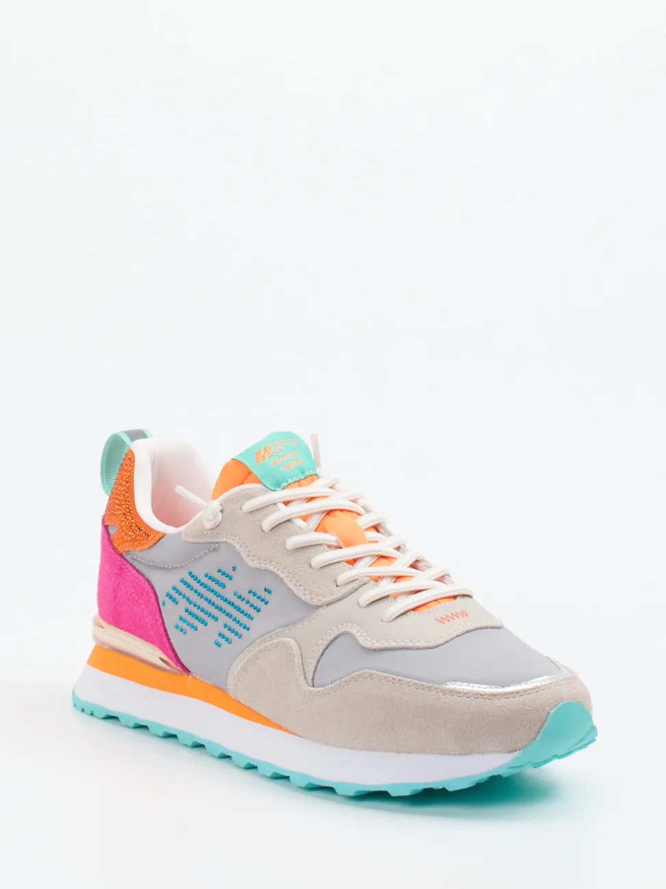 MRP – Sneaker aus Velour und Textil in Hellgrau
