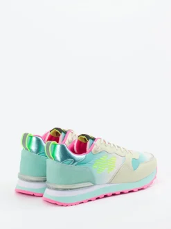 MRP – Sneaker aus Veloursleder und Textil cremeweiß