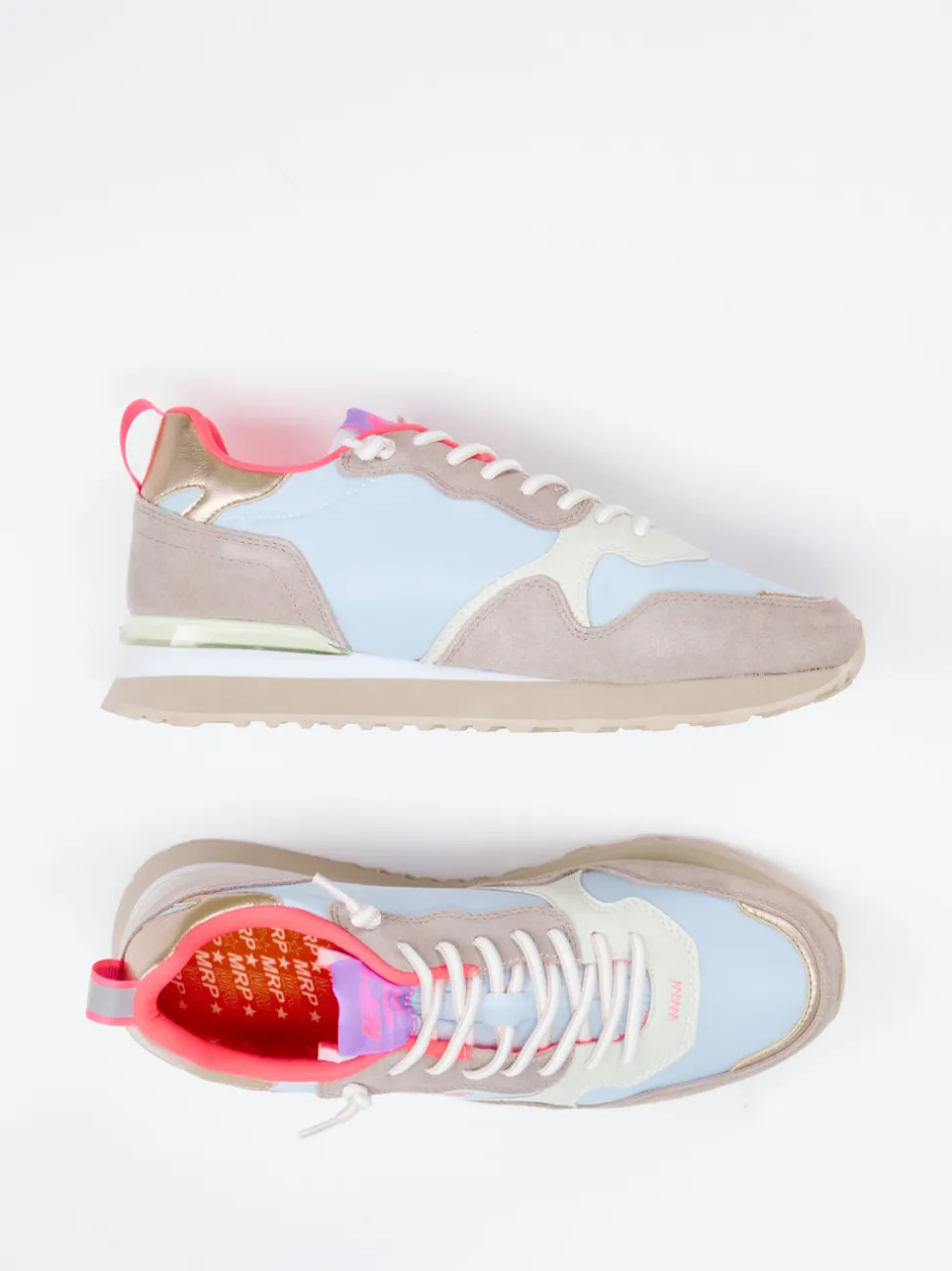 MRP – Sneaker aus Veloursleder und Textil hellblau