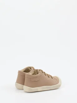 Naturino – Barfuß-Sneaker aus Kalbleder beigebraun