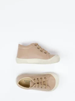 Naturino – Barfuß-Sneaker aus Kalbleder beigebraun