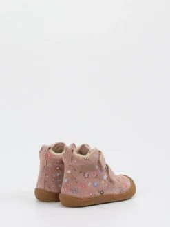 Naturino – Lauflernschuhe aus geprägtem Leder in Rosa
