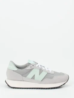 New Balance – Retro-Sneaker aus Textil und Veloursleder