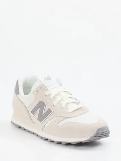 New Balance – Retro-Sneaker aus Veloursleder Beige
