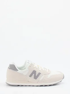 New Balance – Retro-Sneaker aus Veloursleder Beige