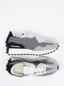 New Balance – Sneaker aus Veloursleder und Nylon grau