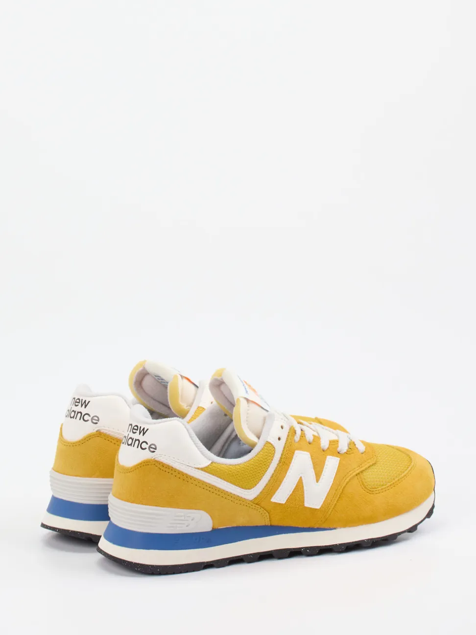 New Balance – Sneaker aus Veloursleder Senfgelb