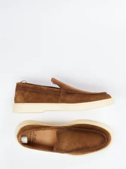 Officine Creative – Loafer aus Veloursleder braun